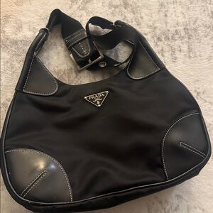Vintage Prada 2005 Black patent Leather and nylon Shoulder Bag